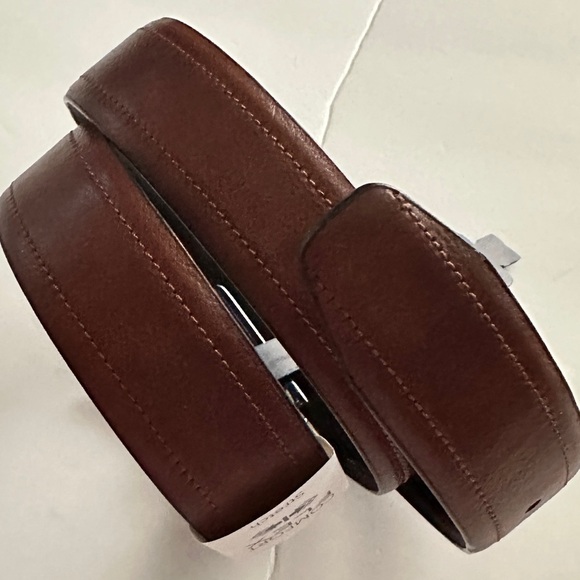 Saddlebred Other - New Saddlebred Comfort Flex Reversible Belt – Size 30-32 Stretch Fit (Small)